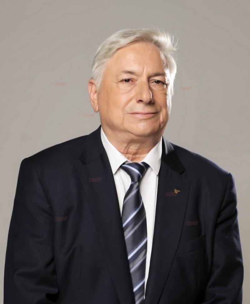 Инж. Емил Йончев: Нужна е поголовна ваксинация за овцете и козите - унищожени са цели стада